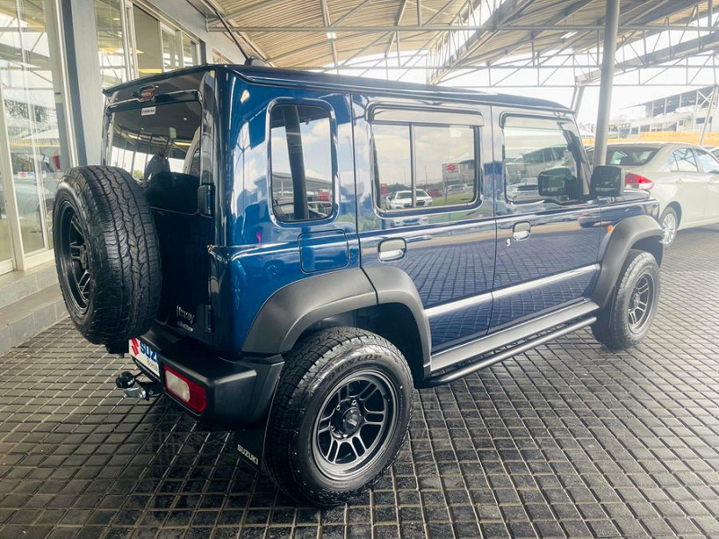 Photo 7 of 17
