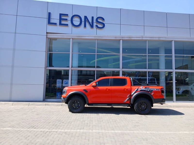 Photo 4 of 16
