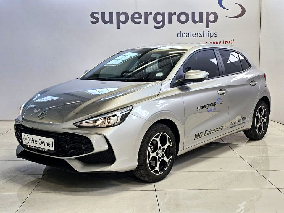 Photo 3 of 18