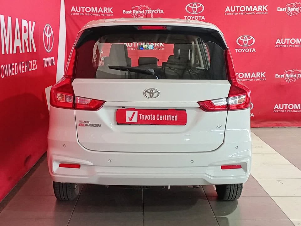 Photo 5 of 10