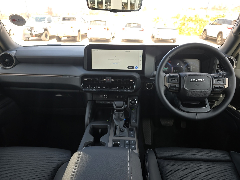 Photo 6 of 7