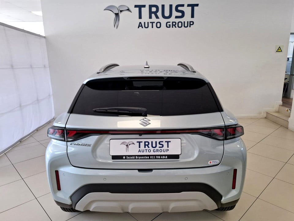Photo 5 of 12