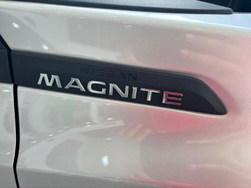 Photo 9 of 20