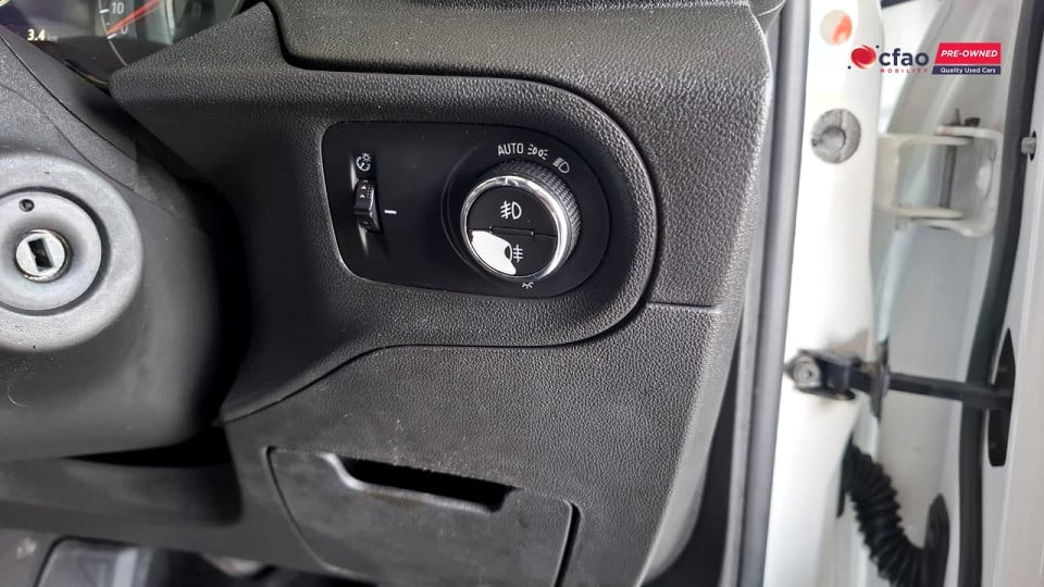 Photo 18 of 20