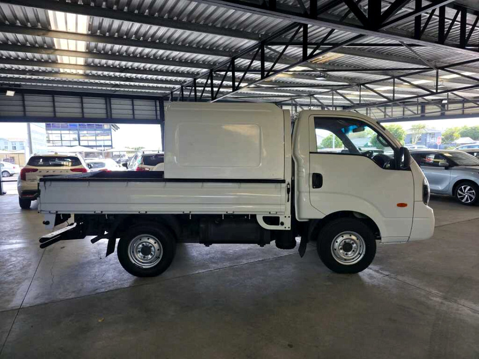 Photo 3 of 21