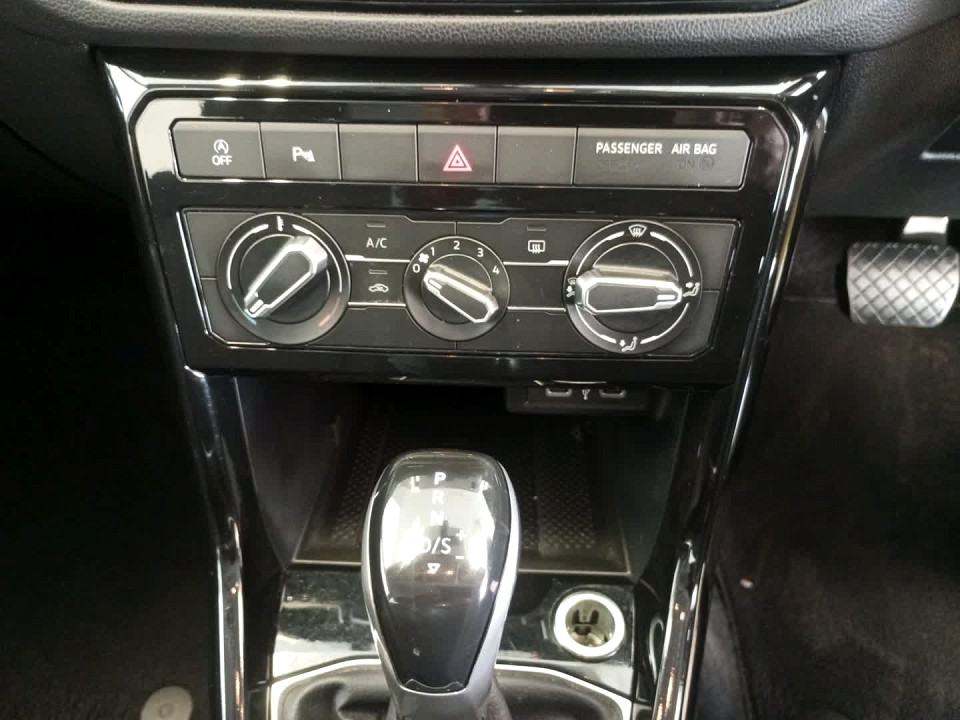 Photo 16 of 21