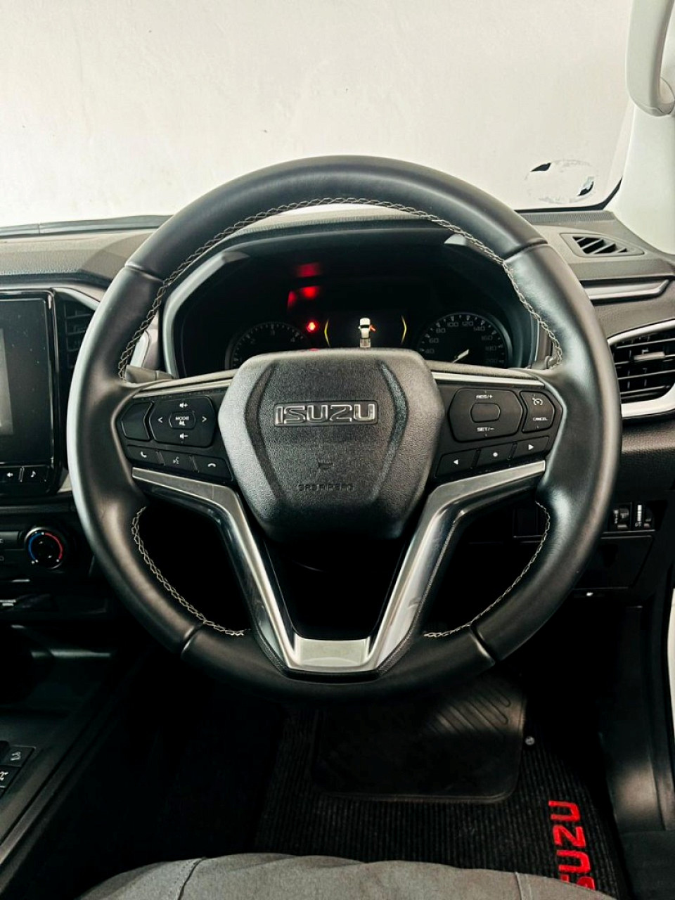 Photo 11 of 20