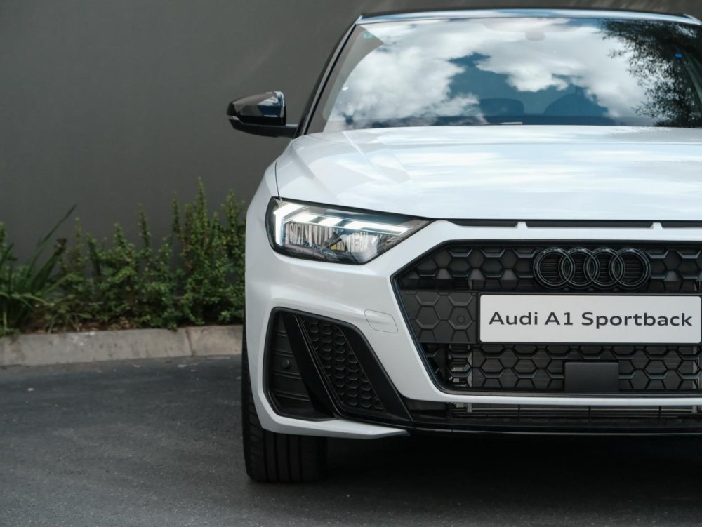 Photo 9 of 24