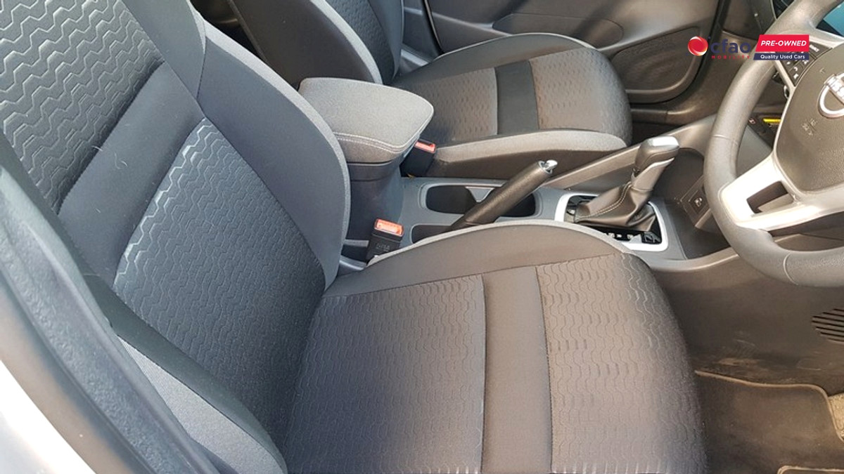 Photo 13 of 23