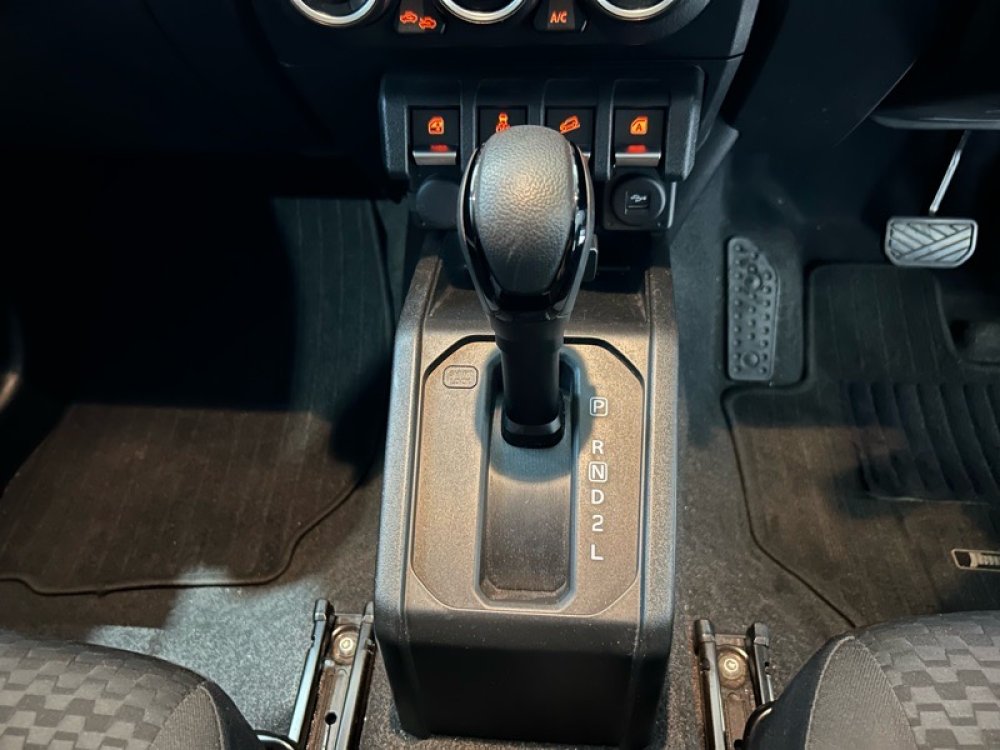 Photo 16 of 20
