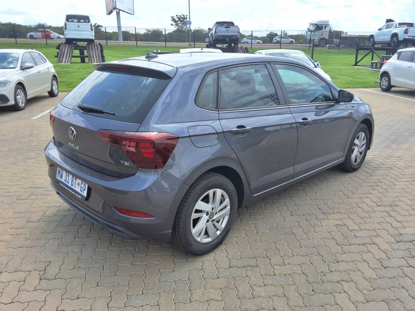 Photo 6 of 17