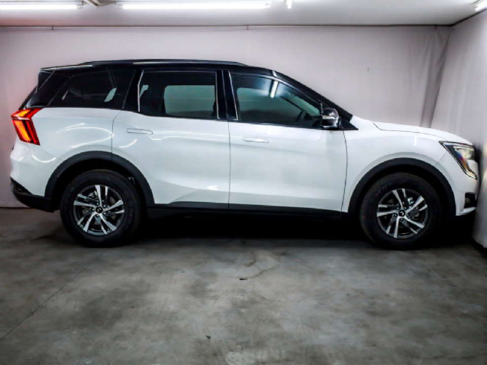 Photo 15 of 18