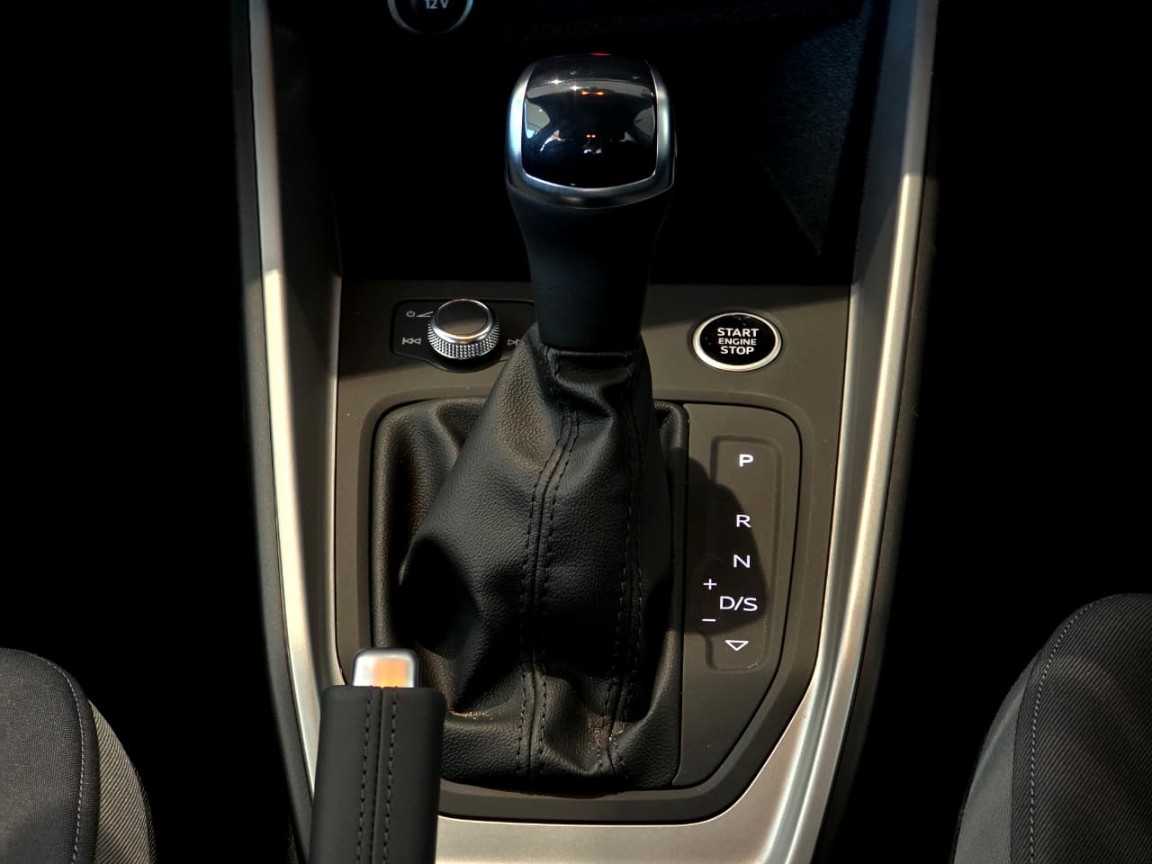 Photo 9 of 30