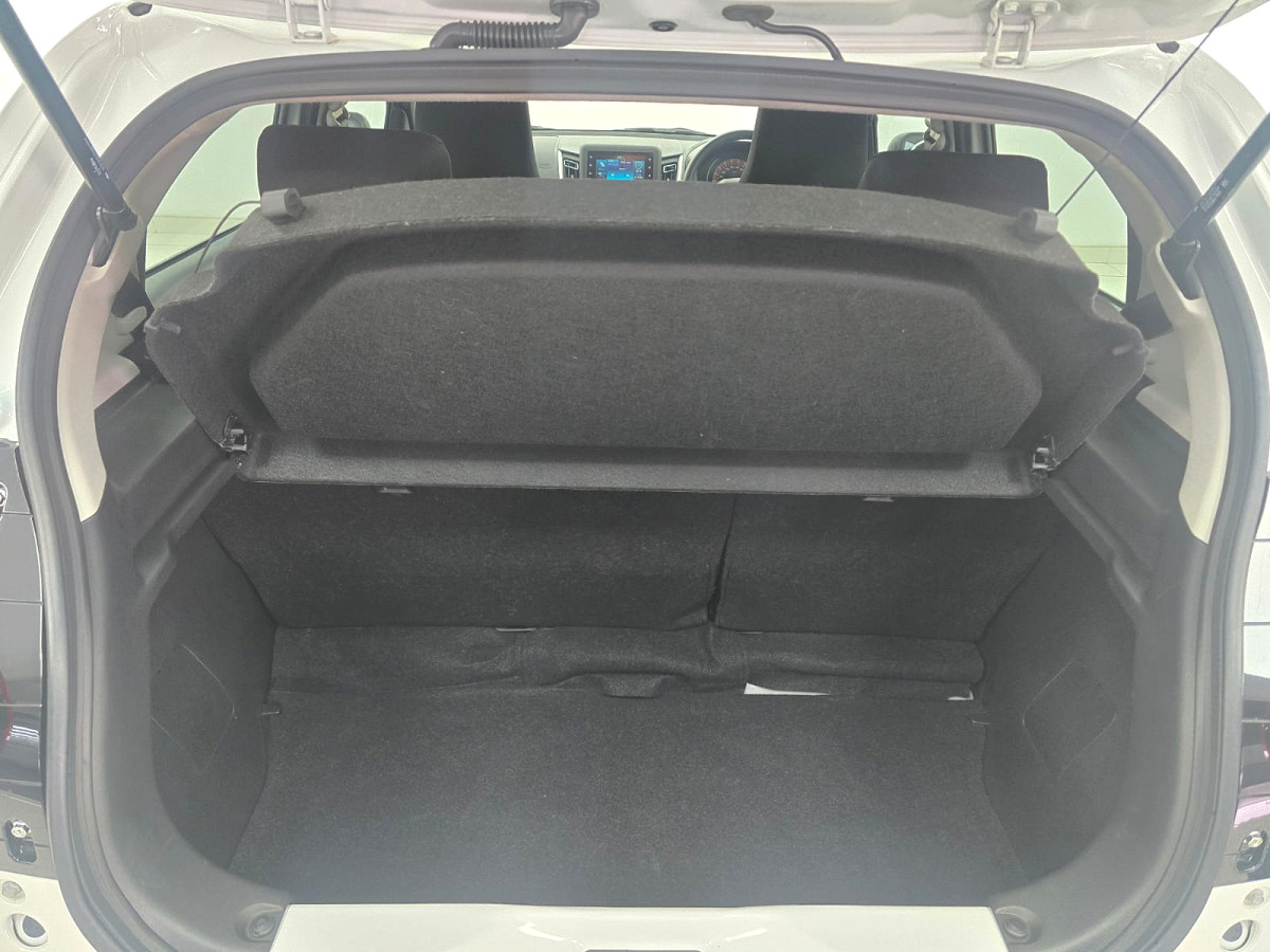 Photo 19 of 22