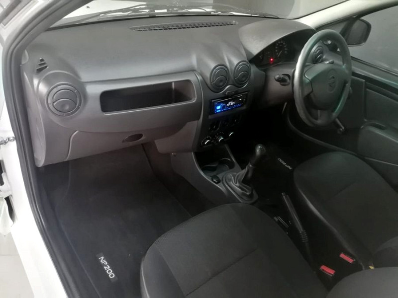 Photo 20 of 28