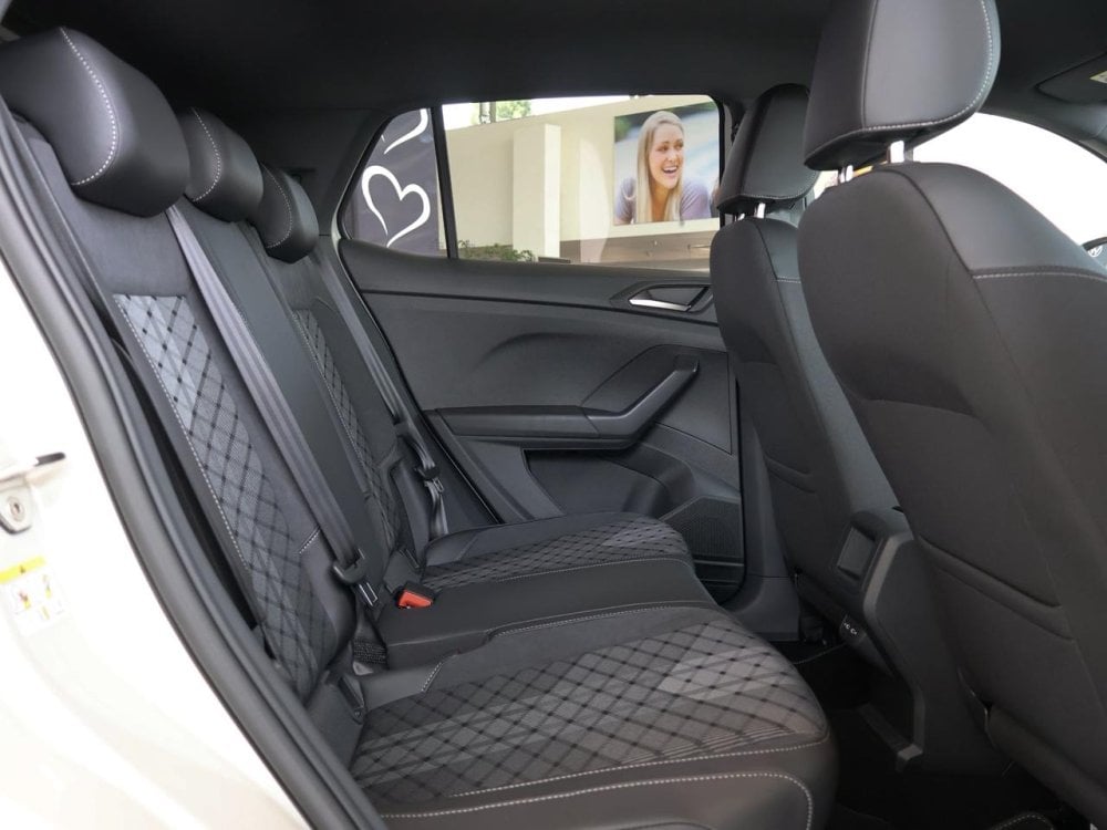 Photo 14 of 35