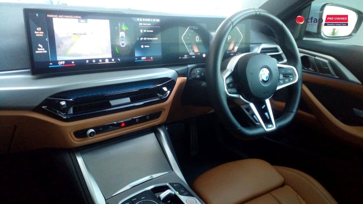 Photo 13 of 20