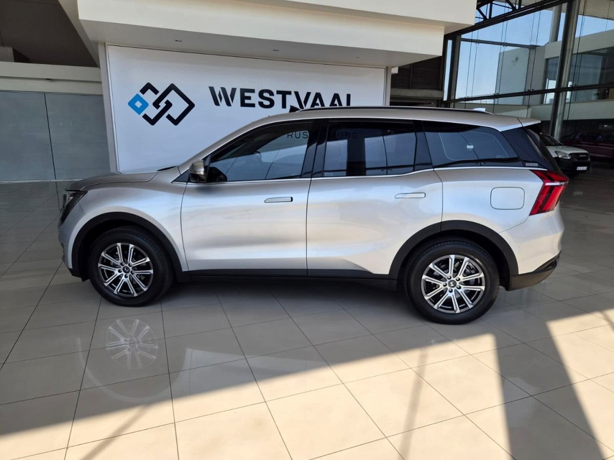 Photo 8 of 20
