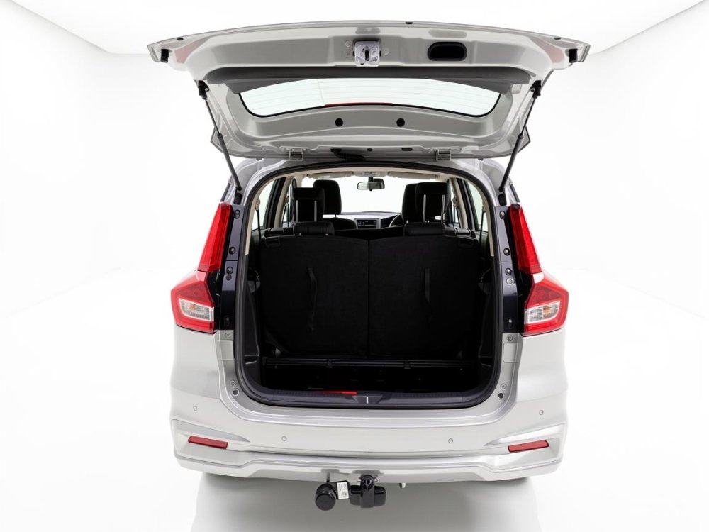 Photo 10 of 20