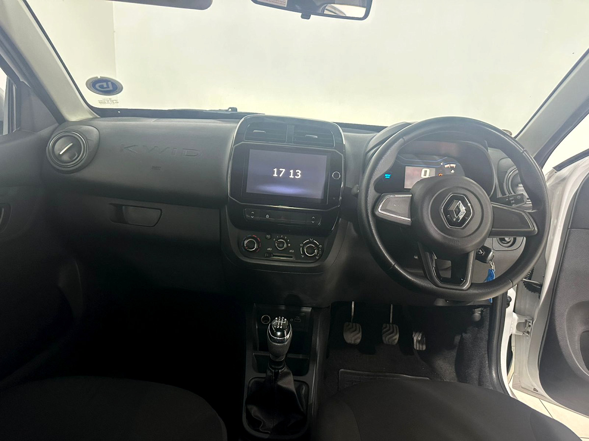 Photo 17 of 21