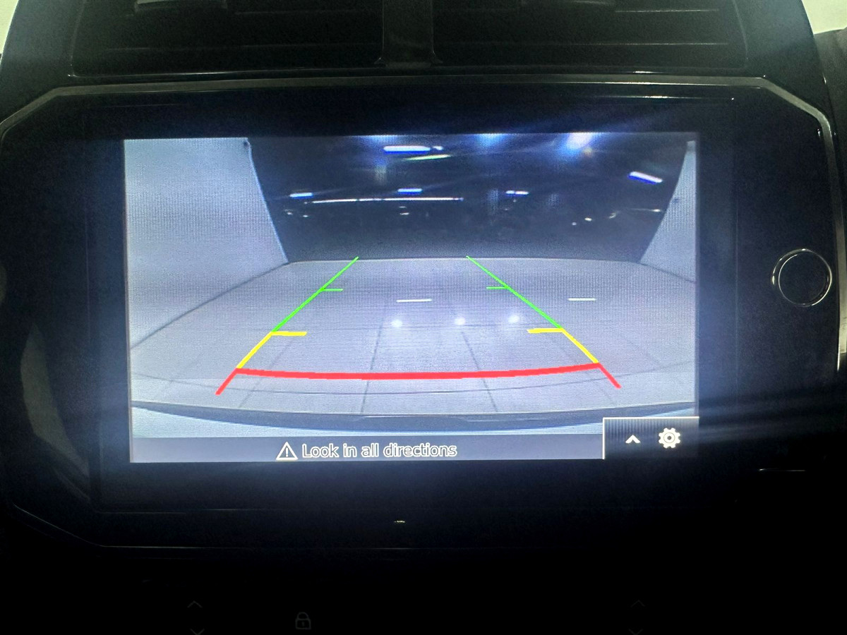 Photo 19 of 21