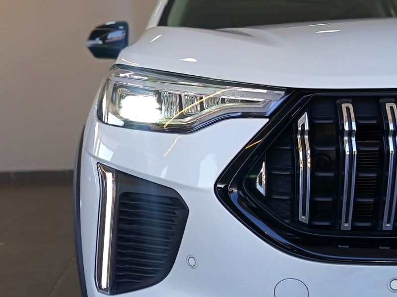 Photo 13 of 30