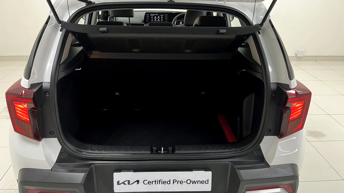 Photo 28 of 29