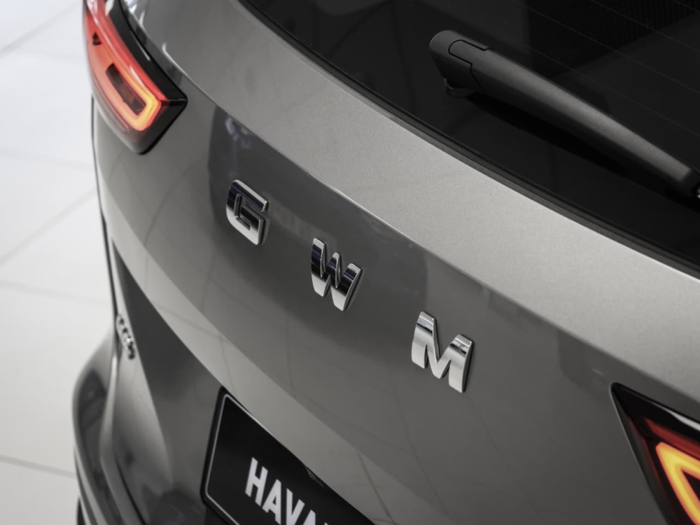 Photo 27 of 63