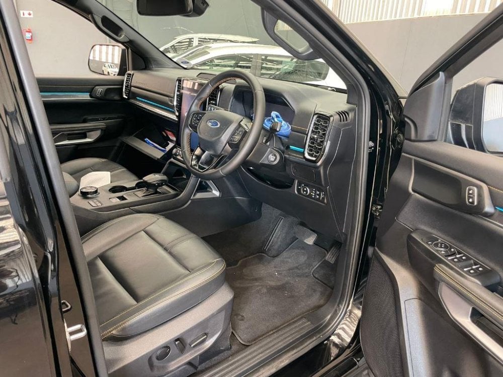 Photo 5 of 7