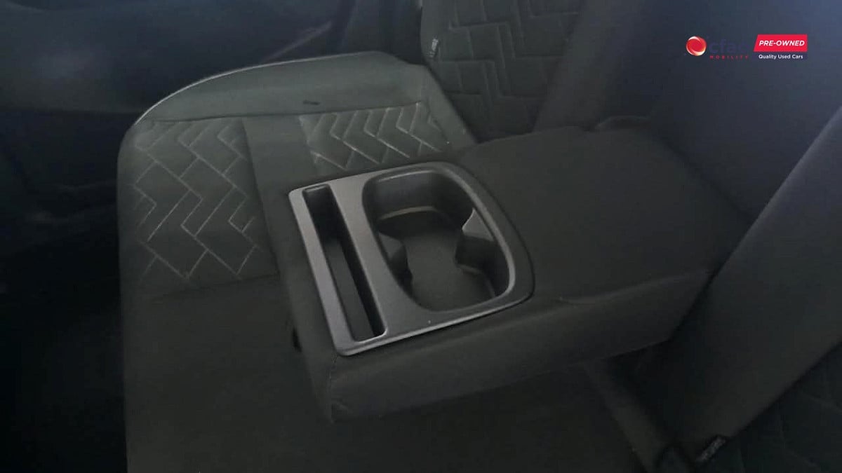 Photo 20 of 28
