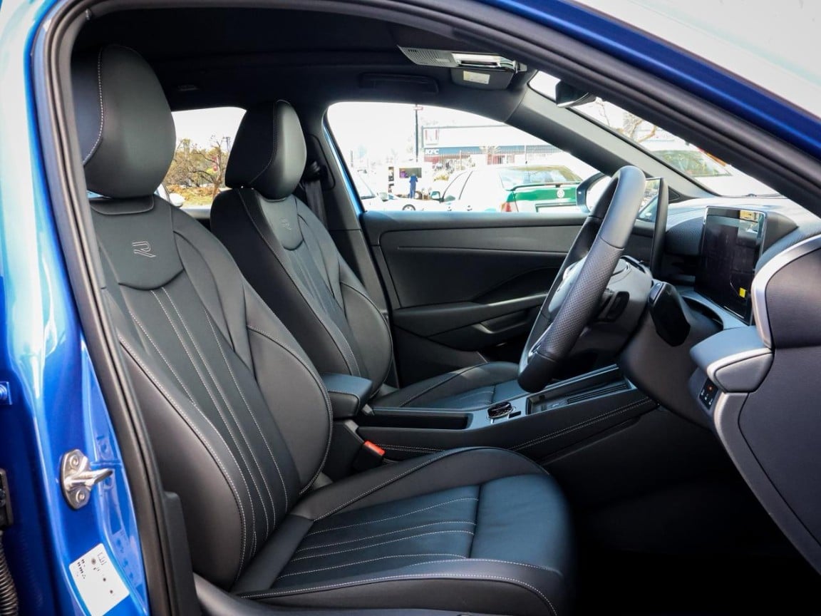 Photo 10 of 21