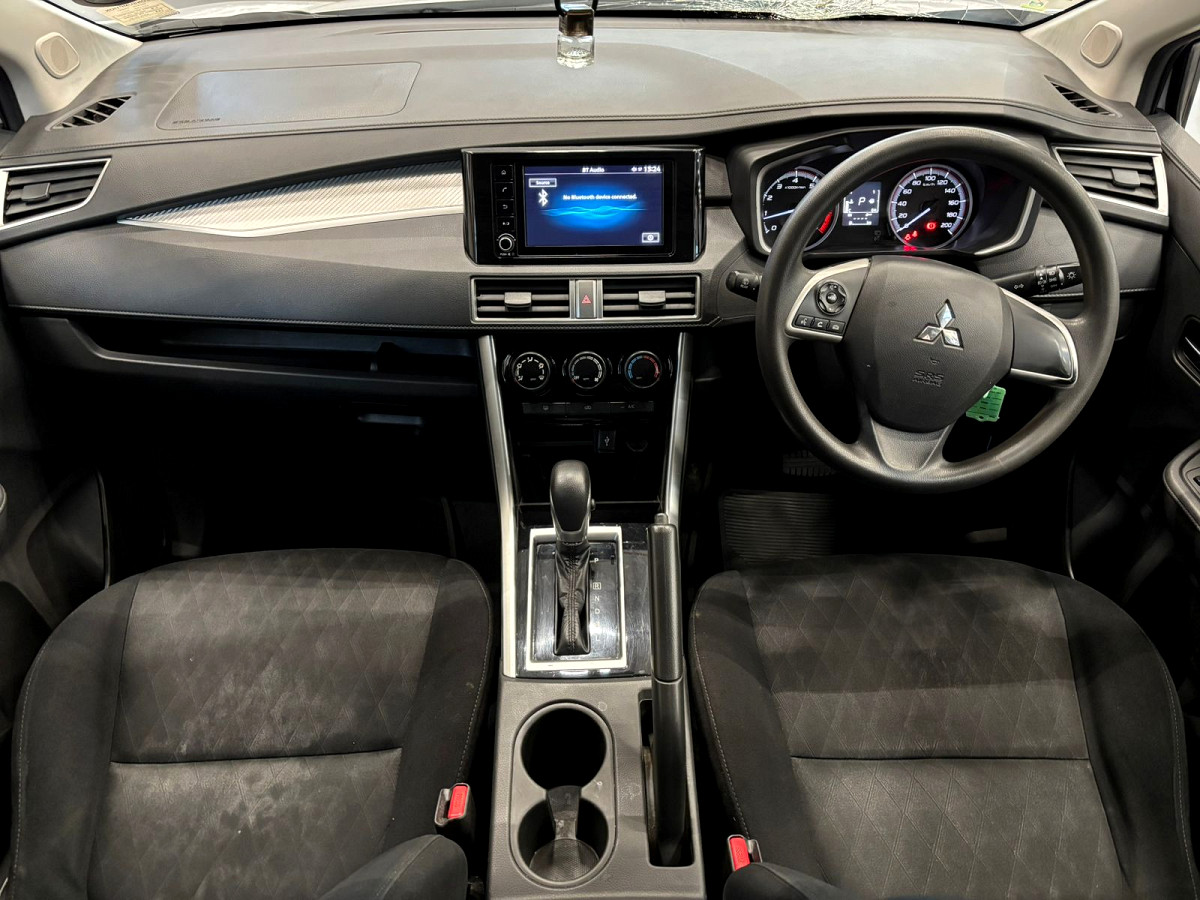 Photo 11 of 16