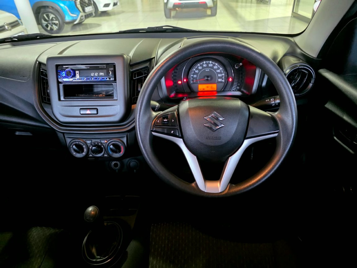 Photo 17 of 25
