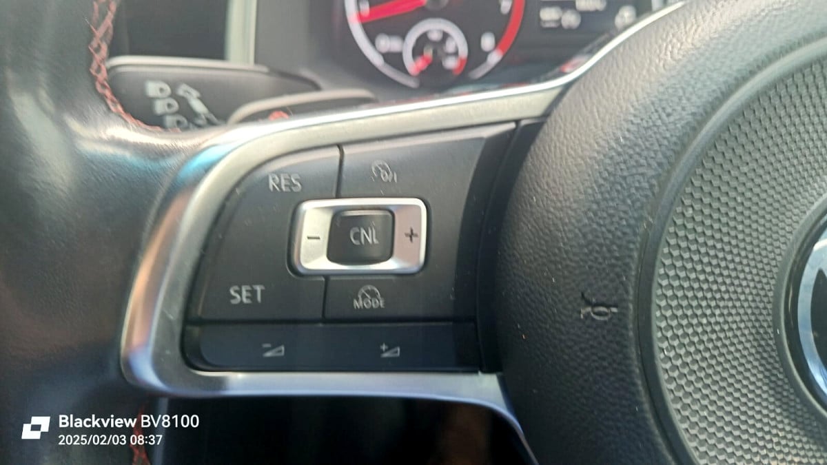 Photo 16 of 21