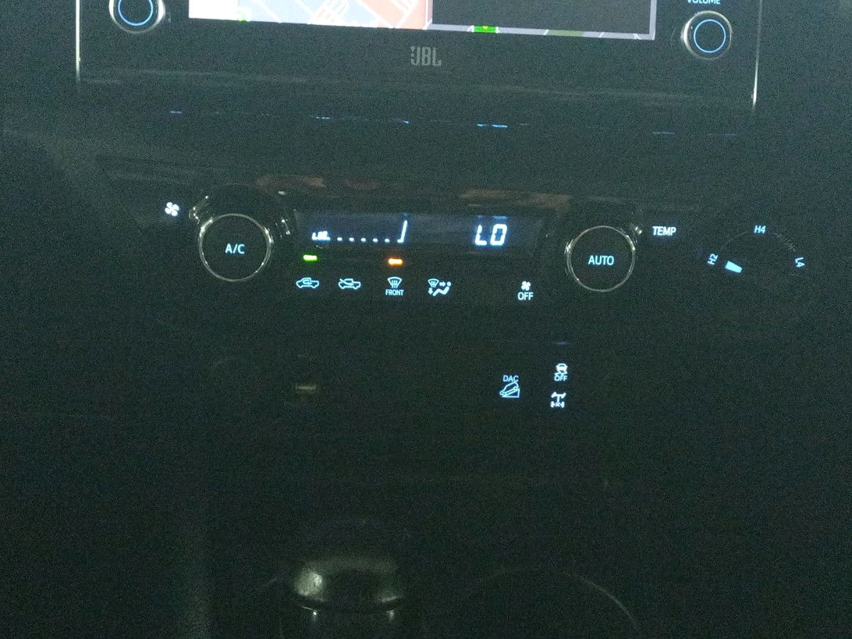 Photo 18 of 29
