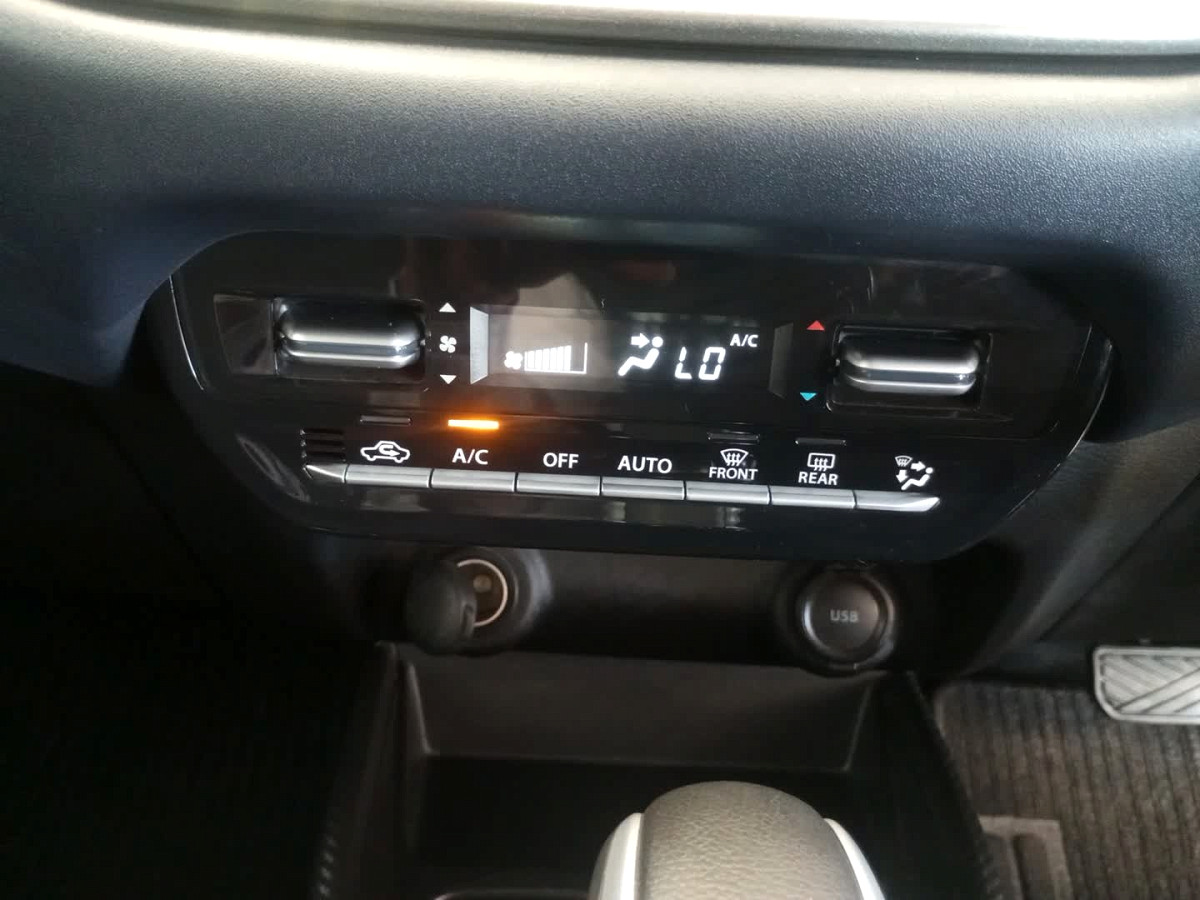Photo 16 of 21