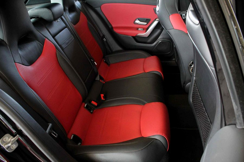 Photo 21 of 23