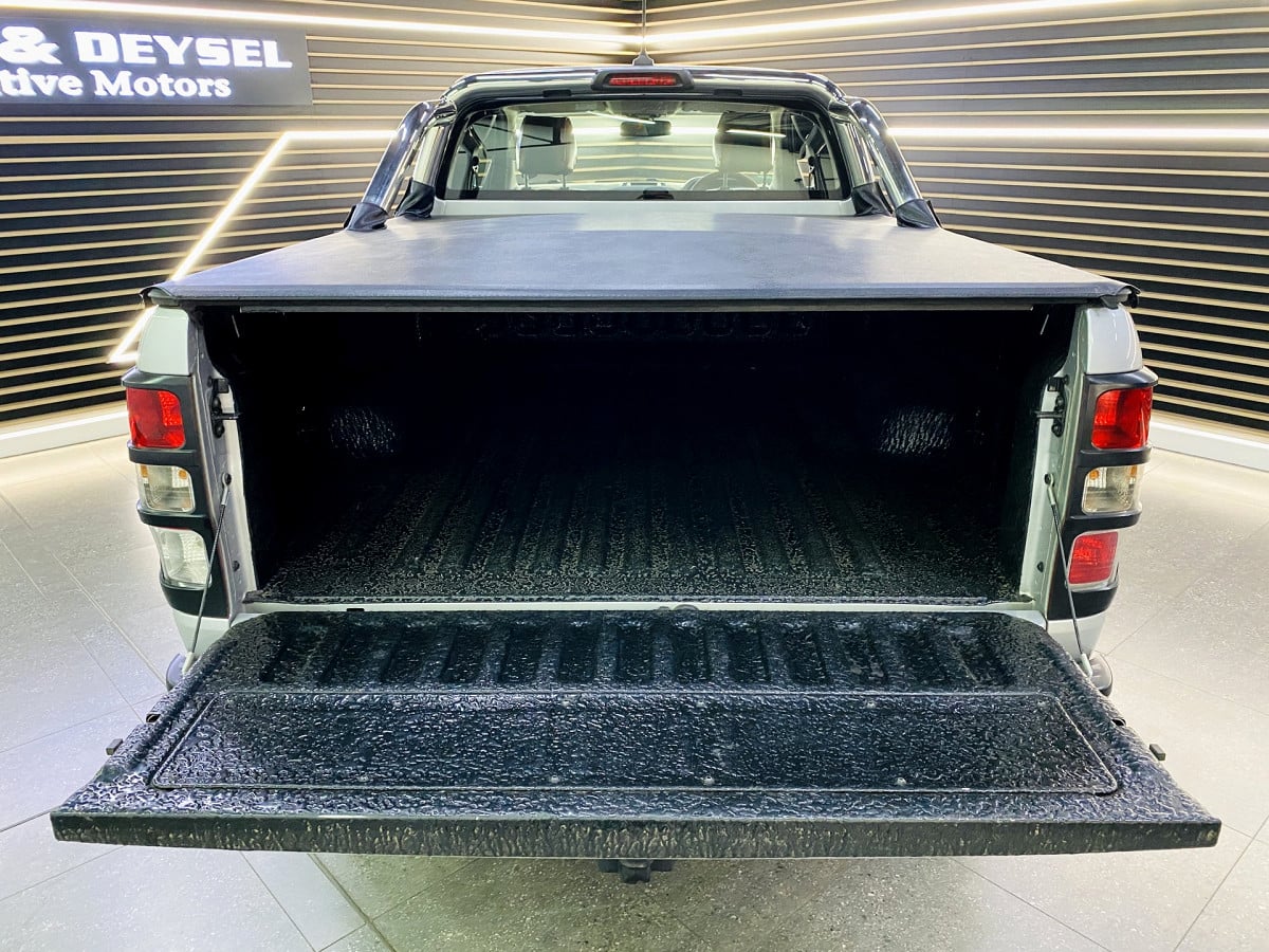 Photo 9 of 30