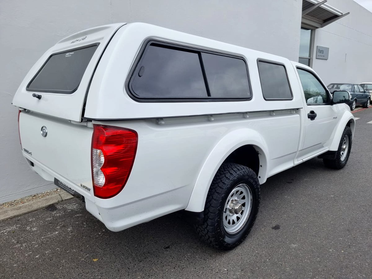 Photo 3 of 15