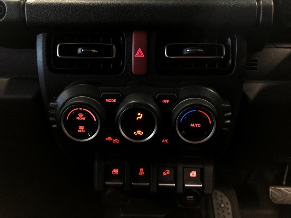 Photo 18 of 23