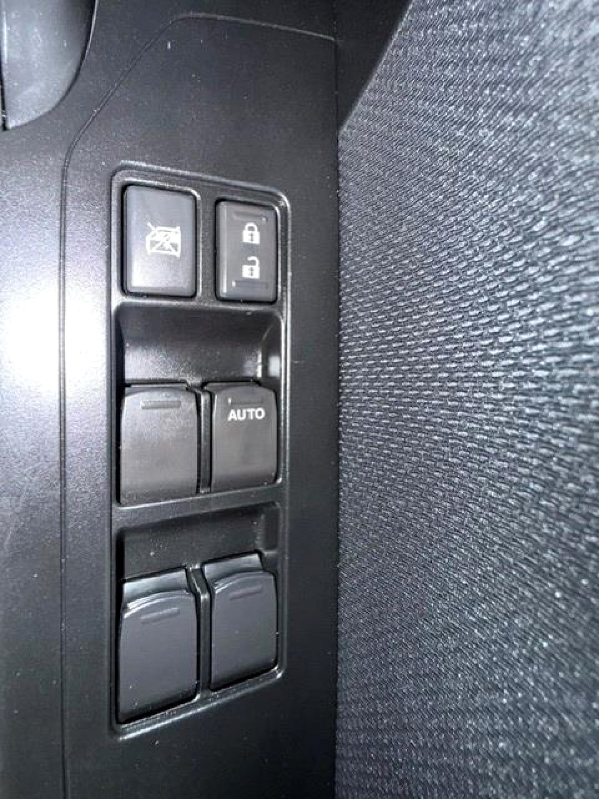 Photo 17 of 25