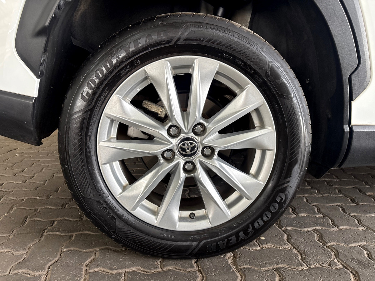 Photo 18 of 19