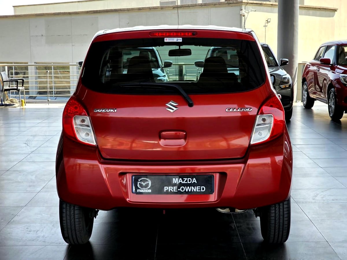 Photo 7 of 26