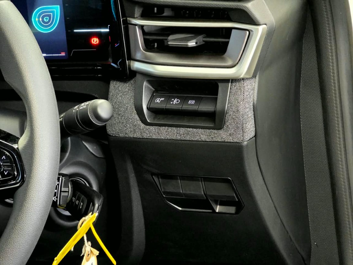 Photo 30 of 33