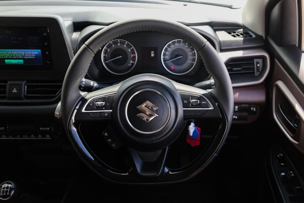 Photo 8 of 12