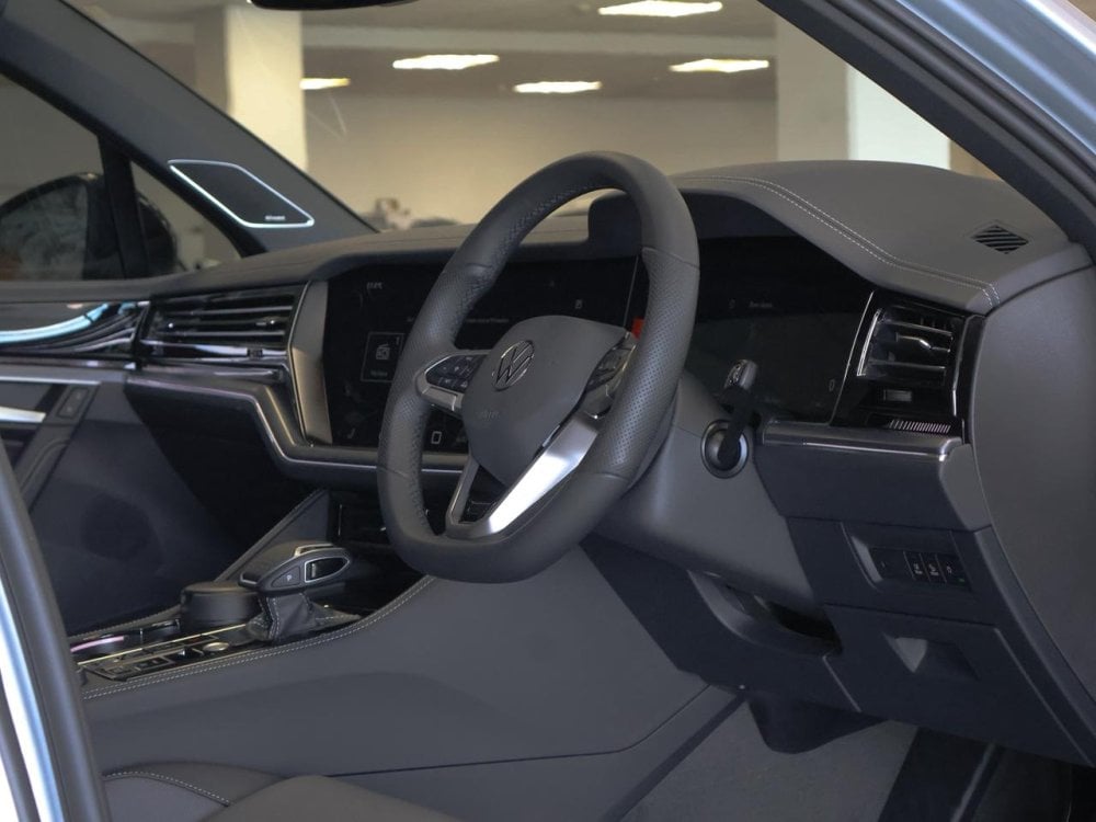 Photo 18 of 35