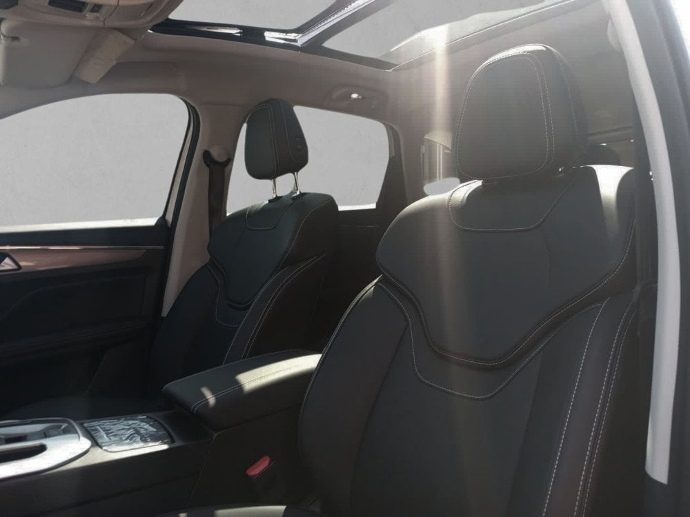 Photo 14 of 23