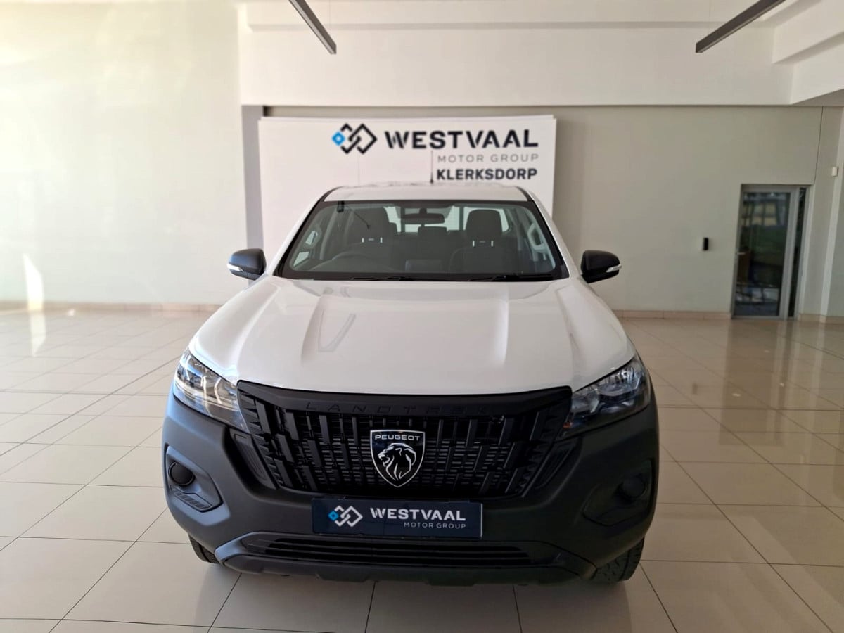 Photo 2 of 17
