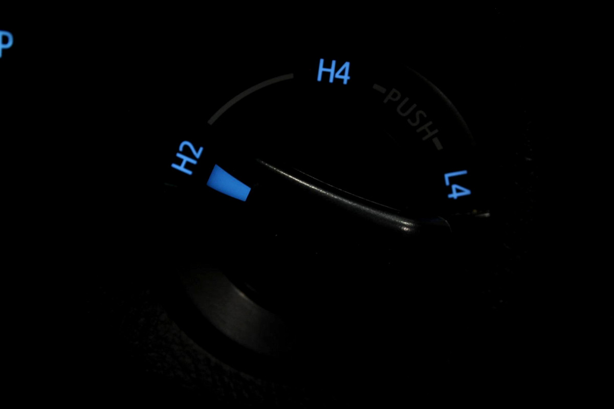 Photo 14 of 23