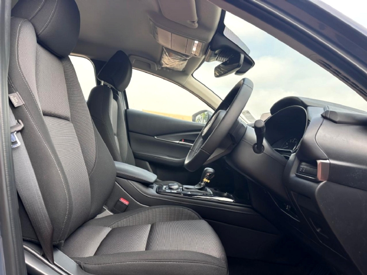 Photo 8 of 11